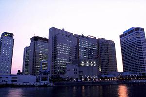 中古プレハブは建設現場の必需品